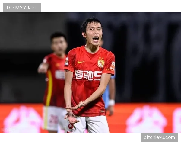 孙兴慜关键战表现疲软与数据下滑是否预示状态拐点？